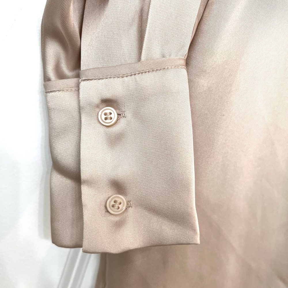 H&M Top - Picture 3 of 4